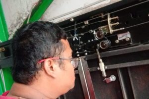 Sample installation team